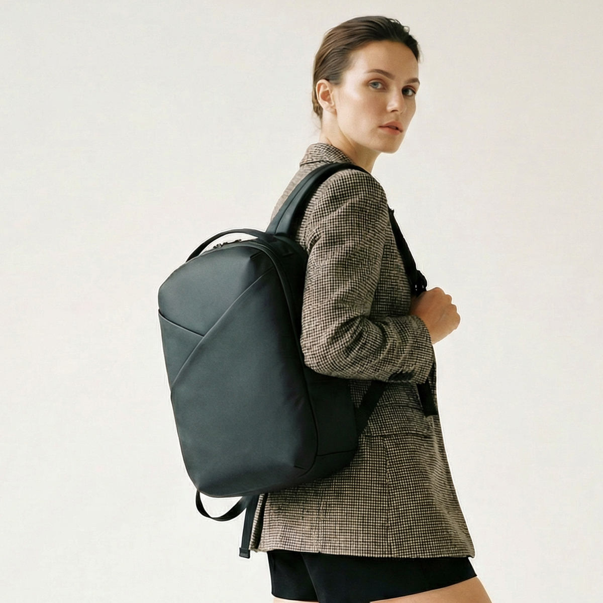 Lux & Nyx Origami Backpack - 16" Laptop Backpack With Trolley Strap - Black - Professional Woman Fashionalbly styled